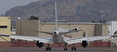 Honeywell 757 Engine Testbed N757HW, February 1, 2010